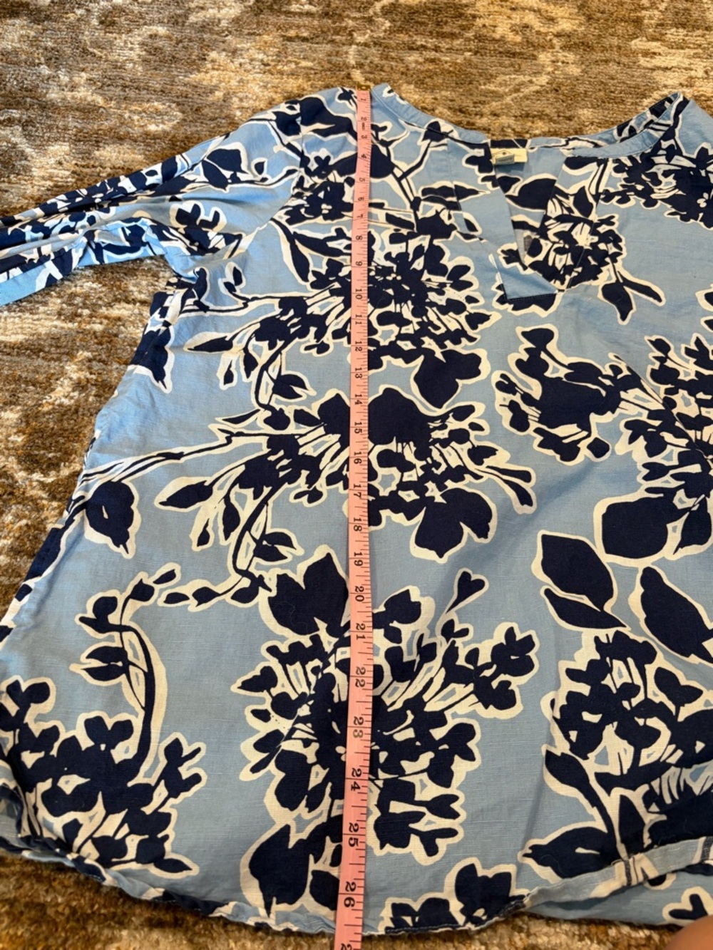 St. John's Bay Light Blue and Navy Floral Split V Tunic - Picture 4 of 5